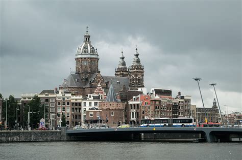 Amsterdam is a unique city! Holanda on Behance