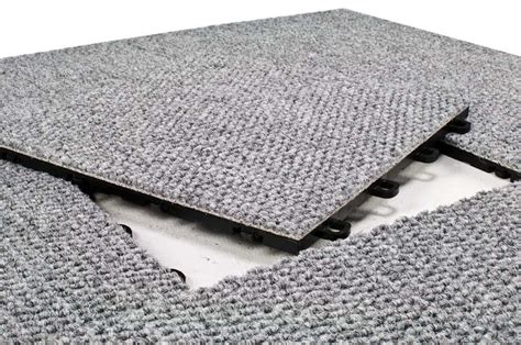 If you're sprucing up your downstairs, carpet tile for the basement creates a warm, welcoming space with less echo than hard surfaces. 5 Most Popular Interlocking Carpet Tiles Reviewed with ...