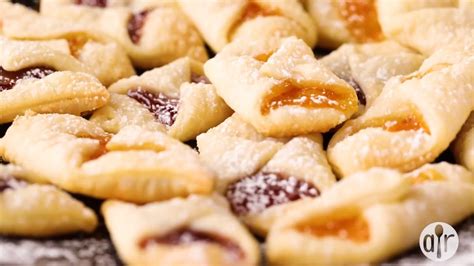 These Decadent Cream Cheese Cookies Filled With Jam Are Delicious And