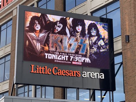 Kiss One Last Night In Detroit Rock City