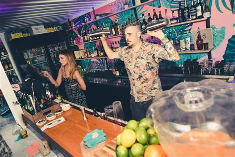 Atlanta's premiere and sophisticated cocktail lounge and craft eatery offers a taste of historical significance in the heart of midtown. Late Night Food in Atlanta - Eater Atlanta