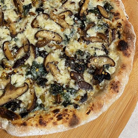 Creamy Garlic Mushroom Pizza Comfort Du Jour