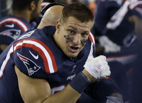 Rob Gronkowski contract: New England Patriots TE agrees to restructure 