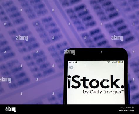 Istock Logo Hi Res Stock Photography And Images Alamy