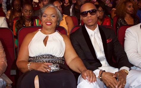 Ronnie Devoe Biography A Look At His Net Worth Wife And Kids