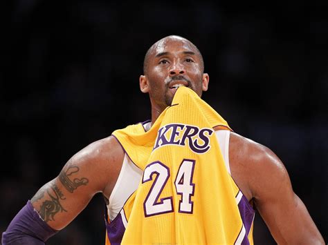 Kobe Bryant Still Cant Fully Push Off Achilles