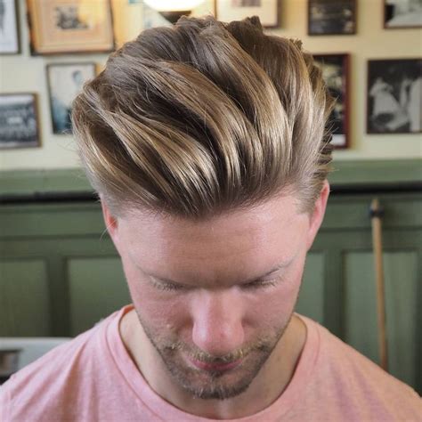 20 best hair color and highlights ideas for men 2021. The 25+ best Mens highlights ideas on Pinterest | Men's ...