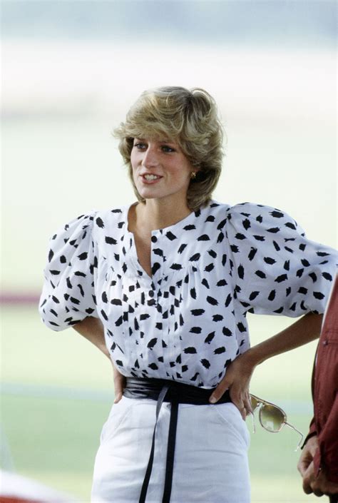 Omg Die 80er Mode Ist Zurück Princesse Diana 80er Mode
