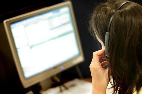 초대형 괴물 오징어 sns 소동. Coronavírus: Linha SNS24 não atendeu um quarto das ...