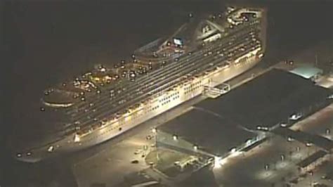 Norovirus Outbreak Hits Caribbean Cruise Ship Us News Sky News