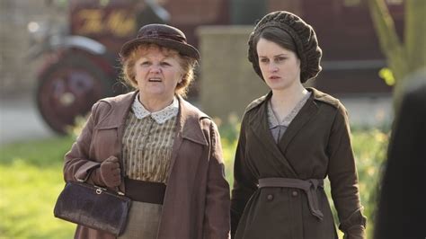 Downton Abbey Sezonul 2 Episodul 4 Online Subtitrat In Romana Seriale Online