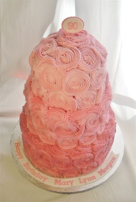 They were decorating with daisies, so i tried to bring that in also. made FRESH daily: Swirl Roses 90th Birthday Cake!.