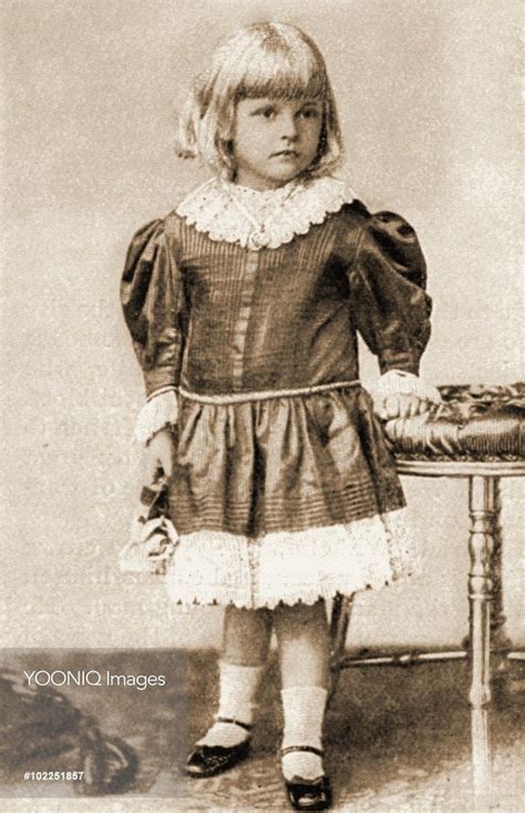 His mother was princess alice of battenberg, a fascinating and troubled woman who in later life founded a nursing order of greek orthodox nuns (and in 1961, norman parkinson photographed the duke of edinburgh in tobago especially for vogue whilst the queen filmed the proceedings. Princess Alice of Battenberg, mother of Prince Philip ...