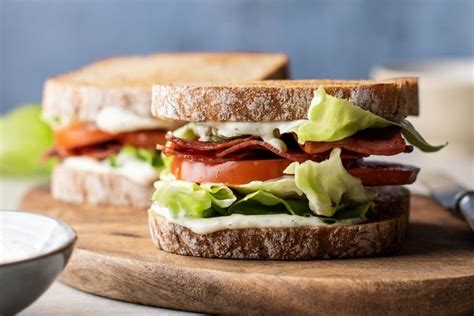 Classic Blt Sandwiches Are Delicious But This Skinny Blt With Dill