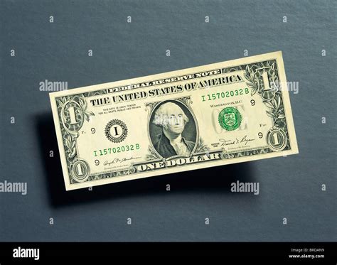 1 Us Dollar Bill Both Sides Stockfotos Und Bilder Kaufen Alamy