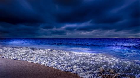 1600x900 Sea Shore Waves At Night Time 4k Wallpaper1600x900 Resolution