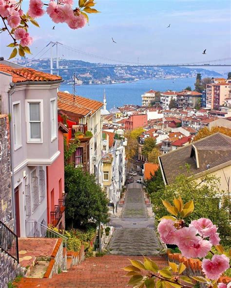 Kuzguncuk Istanbul Turkey In 2020 Beautiful Places