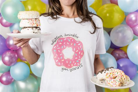 You can upload and cut svg, jpg, png, bmp, gif, and dxf files. 10 Cricut DIY T-Shirts We Love for Holiday Gifts | Cricut