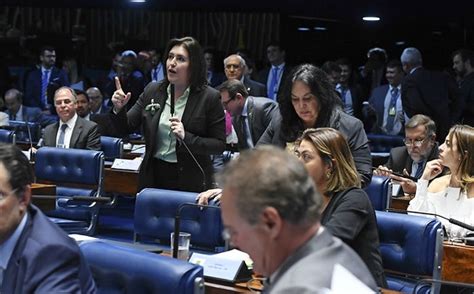 Simone Vota Para Derrubar Decreto Das Armas De Bolsonaro Soraya E