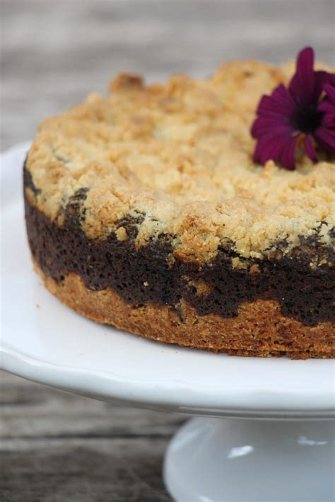 Schneller Mohnkuchen mit Streusel Rezept