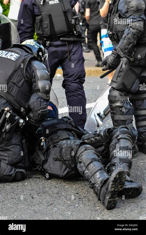 Tsg Riot Uniform Hi Res Stock Photography And Images Alamy
