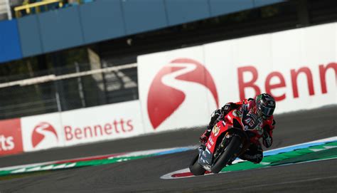 british superbike scott redding breaks bsb lap record during practice friday at assen