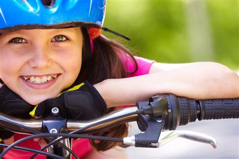 Best Bike Helmets For Kids 2021 Ride Safe Littleonemag
