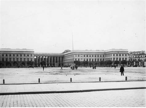 Landmark & historical place · kancelaria radcy prawnego paweł mikołajczyk. Pałac Saski siedzibą Narodowego Instytutu Architektury i ...
