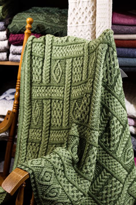 Celtic Aran Pattern Throw Capt Aran Islands Sweaters