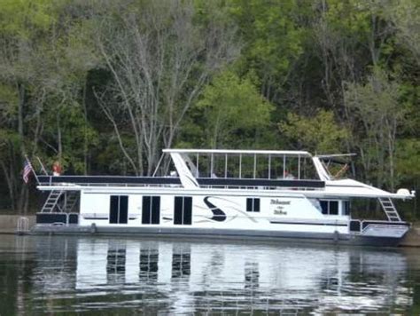 45 houseboats for sale, as low as $17,750. Houseboat Boats for sale in Nashville, Tennessee