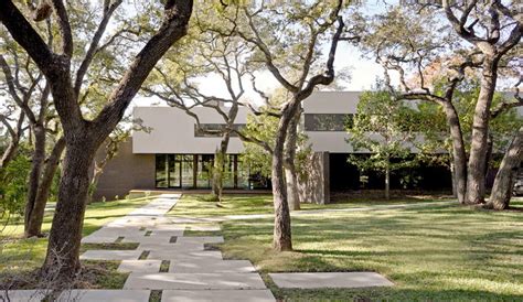 West Lake Hills Residence By Specht Harpman Architects