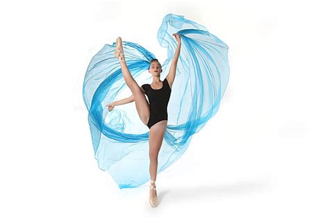 معجزة الباليه تعرض مهاراتها باللون الأبيض معرفتي جمال راقصة الباليه Png صورة للتحميل مجانا