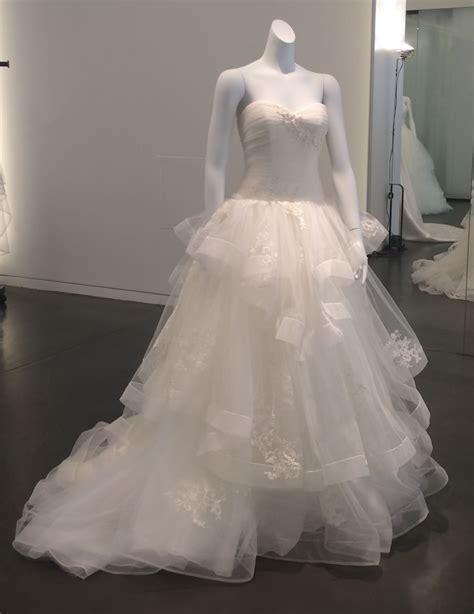 New White By Vera Wang Wedding Dresses Wedding Gowns Vera Wang For