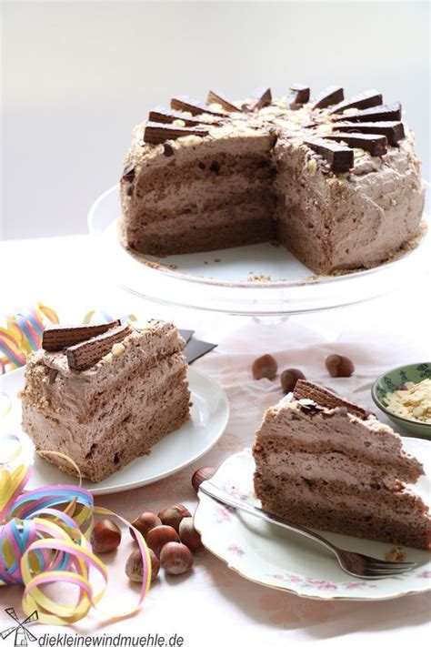 Quarkkuchen sind leicht und fluffig, kommen immer gut an und. Kakao-Haselnuss-Torte - die kleine Windmuehle (mit Bildern ...