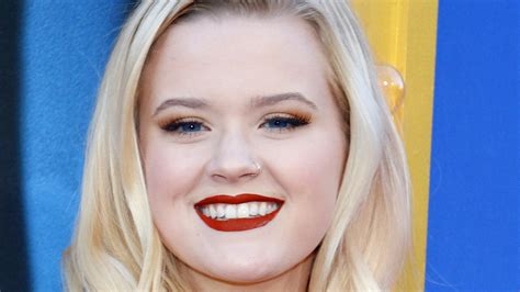 Meet Ava Phillippe Reese Witherspoons Daughter