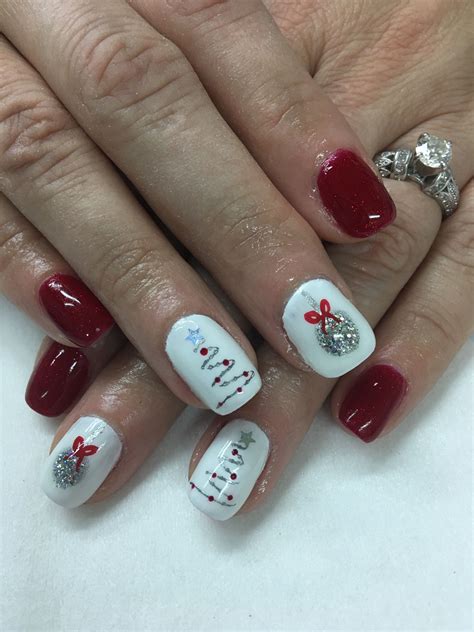 Choose from the selected best and stand out this coming holidays. Pin on My Gel Nail designs