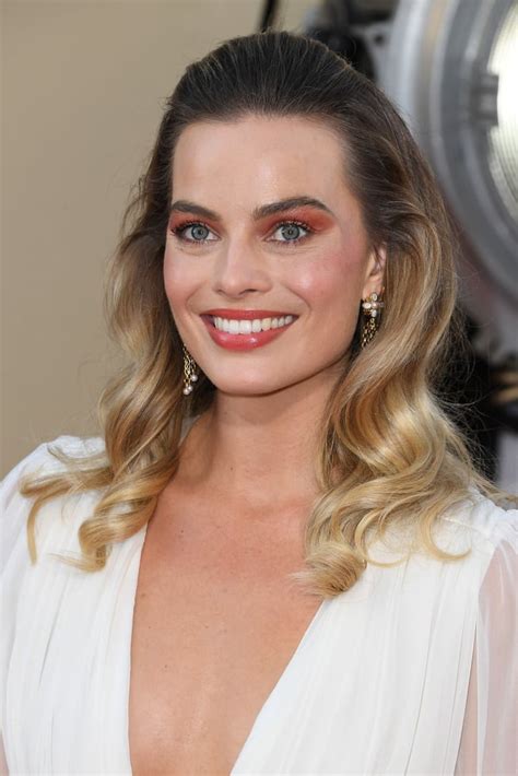 Margot Robbie Hair And Makeup Once Upon A Time In Hollywood Popsugar Beauty Photo 5