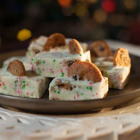 Join ben earle and trisha yearwood for a christmas country style. Milk and Cookies Fudge | Recipe | Fudge recipes, Fudge ...