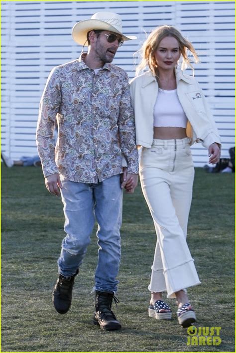 Kate Bosworth And Husband Michael Polish Hold Hands At Coachella 2019 Photo 4272763 Coachella