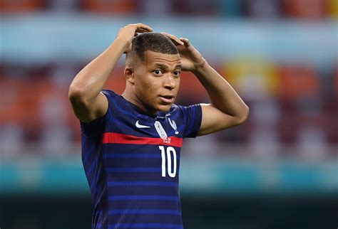 France Striker Kylian Mbappe Says Sorry For Penalty Shootout Miss News Concerns
