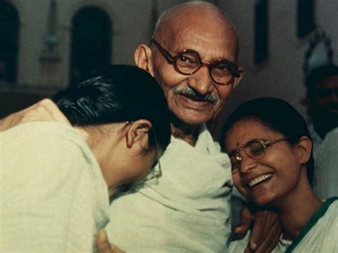Mahatma gandhi latest breaking news, pictures, photos, and video news. Kumpulan Quotes dan Kata Bijak Mahatma Gandhi Paling ...