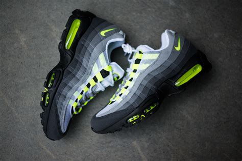 Nike Air Max 95 Og Neon 2015 Sneaker Bar Detroit
