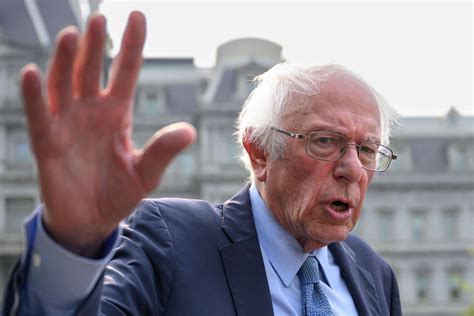 Sanders Nearly 180 Democrats Unveil Bill To Raise Minimum Wage To 17 “in The Year 2023 A Job