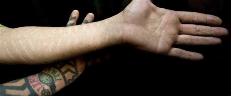 La scarification préférée au tatouage Tattoos fr