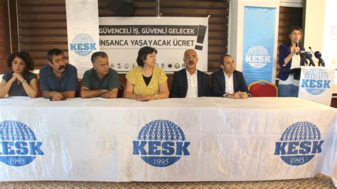 Ajanslardan alınan haberlerin yeniden yayımı ve herhangi bir ortamda basılması, ilgili ajansların bu yöndeki politikasına bağlı olarak önceden yazılı izin gerektirir. KESK: 2020 -2021 V. Dönem Toplu Sözleşme Taleplerimiz ...