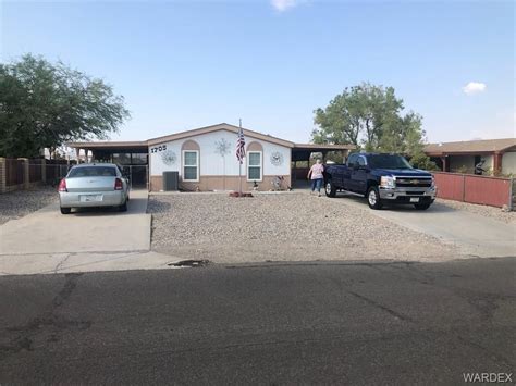 1705 Rio Vista Dr Bullhead City Az 86442 Trulia