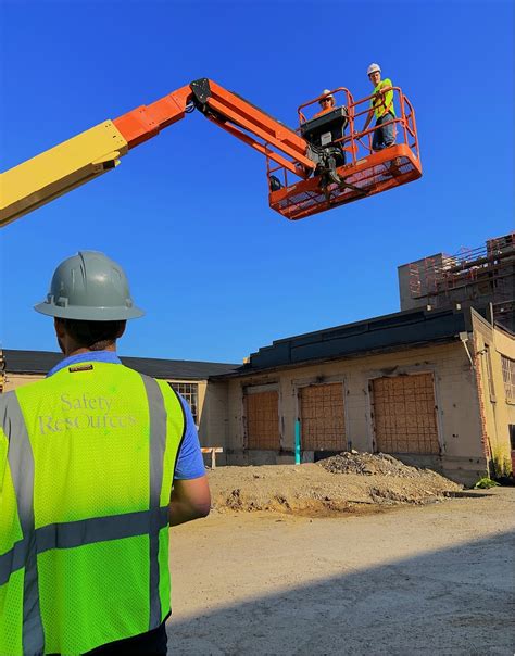 Safely Operating Aerial Boom Lifts Safety Resources Indianapolis