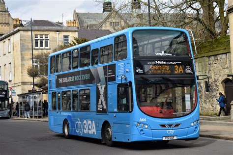 Bus Time B49