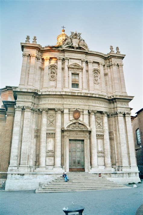 Hotel tips and restaurant recommendations, tourist guidebook, maps, photos and calendar of events. Pietro da Cortona