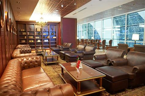 How to Get Access to an Airport Lounge Even When You're Flying Coach - Pegasus Travel Advisors